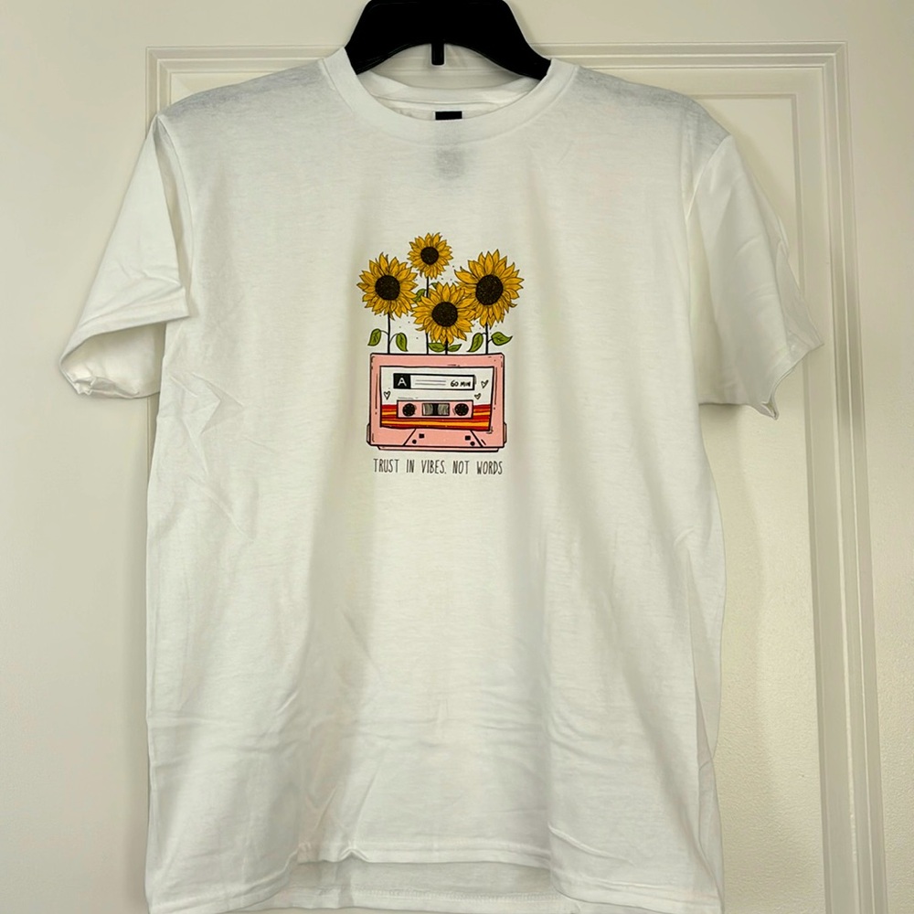 T-shirt, YL